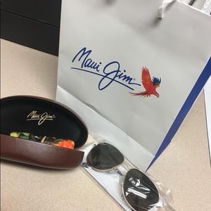 ***SOLD*** Maui Jim Cliff House Aviators (Unisex)